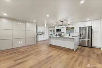 GREAT ROOM transition