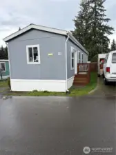 Almost new single wide!