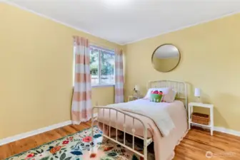 2nd bedroom is very cheerful with Pottery Barn Command Center.