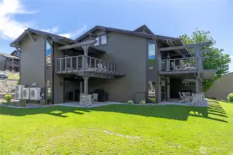 Yacinde Building B shown - Building F is similar but located adjacent pool.