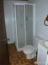 Bath off of utility room