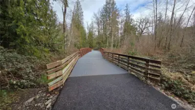 Fennel Creek trail bridge