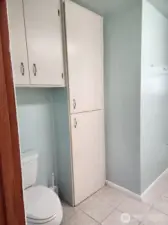 Full bathroom