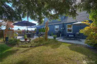 As you can see, there is more than just patio.  I LOVE this outdoor space and yard.