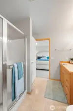 Another view of primary bath.
