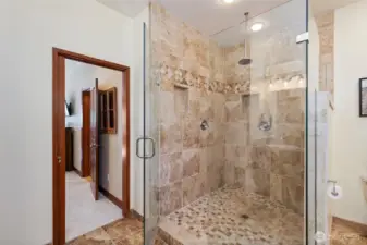 Absolutely stunning walk in shower with dual heads/rain shower feature.