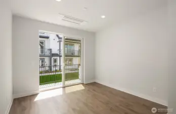 Cafe and balcony off kitchen