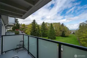 Large Deck