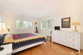 Large Primary Bedroom