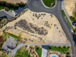 Rare opportunity to own one of the last vacant parcels in W Eaglerock
