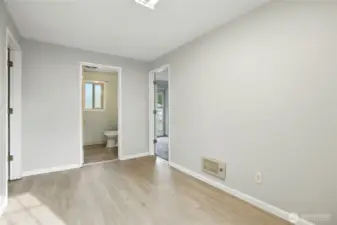 Flex/Office Space