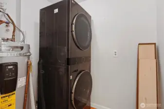 Stackable W/D