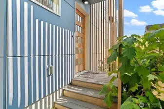 Exterior entry door