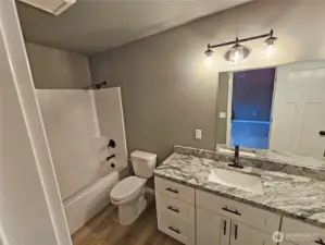 Granite countertops and upgraded fixtures