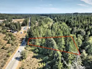 Boundary Lines dipicted here are approximations.