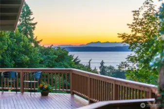 Secluded Redondo Home with Breathtaking Views