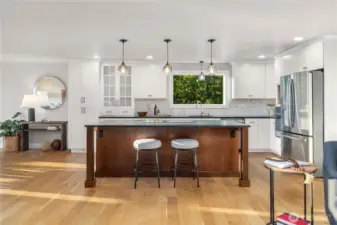 island bar - not it also have a plug in for electronics.