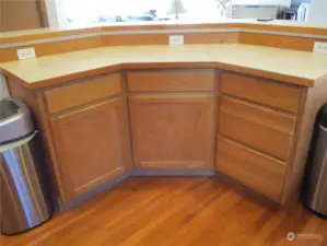 Kitchen island