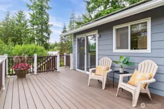 Expansive full-size Trex deck ready for barbecue