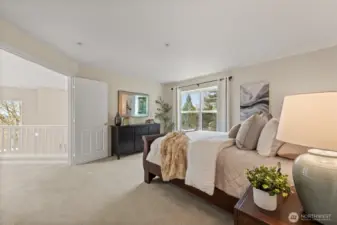 Large master bedroom with views of nature, NOT neighbors.