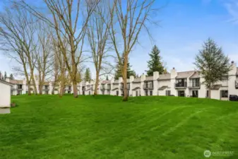 Community Courtyard.