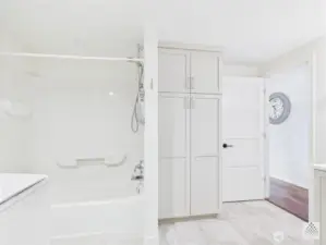 In addition to a full tub and shower, the second bathroom offers extra storage space, making it as functional as it is stylish.