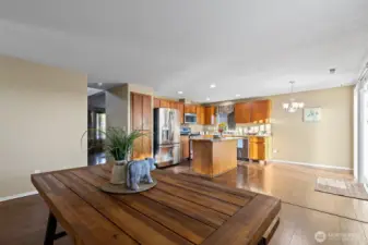 Kitchen Eating area