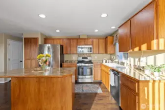 Kitchen-Stainless Appliances