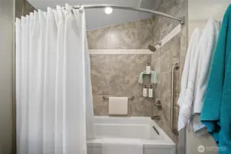 The large tile surround is exceptional!