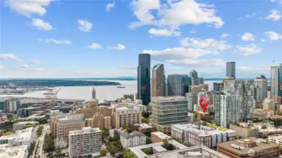 Take a weekend stroll to the Pike Place Waterfront.