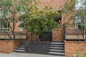 Classic Mid-Century Seattle Brick Building!