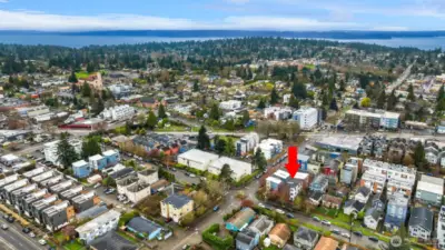 Close to Westwood Village and White Center