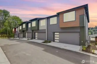 13217 NE 127th Way Unit A ~ Ready Now