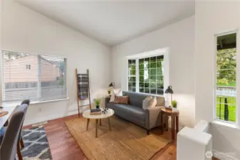 Note that the interior of the home has been freshly painted with a designer favorite: Alabaster by Sherwin Williams.