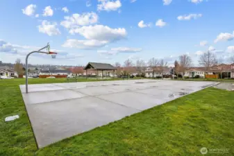 Neighborhood park within walking distance