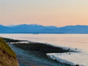 NOT TAKEN FROM LOT.  This photo taken from community beach trail.  Looking SW.