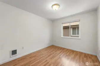2nd flr: Bedroom 2