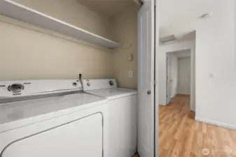 laundry area on 2nd flr