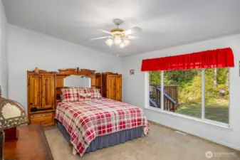 Oversized primary bedroom