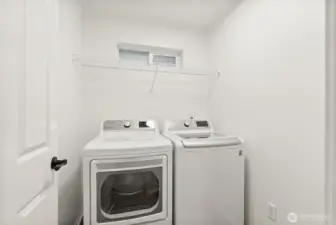 Washer & Dryer Included
