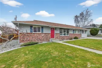 Easy maintanence yard