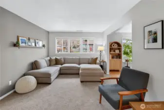 Family room, near 2 other bedrooms