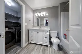 Upstairs bathroom & laundry