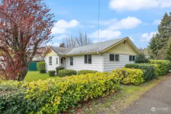 Sweet 1939 home in the heart of Tumwater!