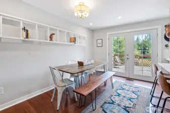 Dining room w/ access to deck