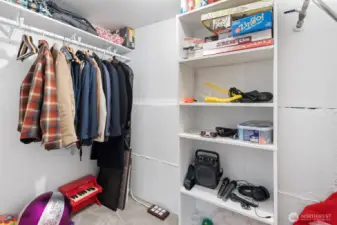 Primary Walk in closet