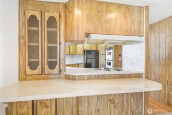 Kitchen picture- Double Ovens!