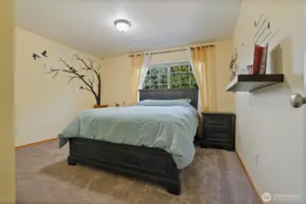 Upstairs Bedroom #2