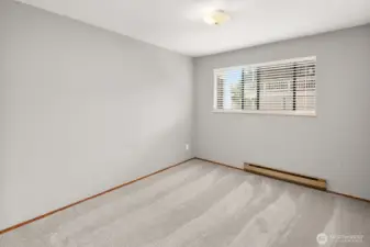 Secondary bedroom unstaged