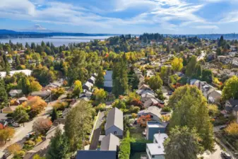 Close to Lake Washington